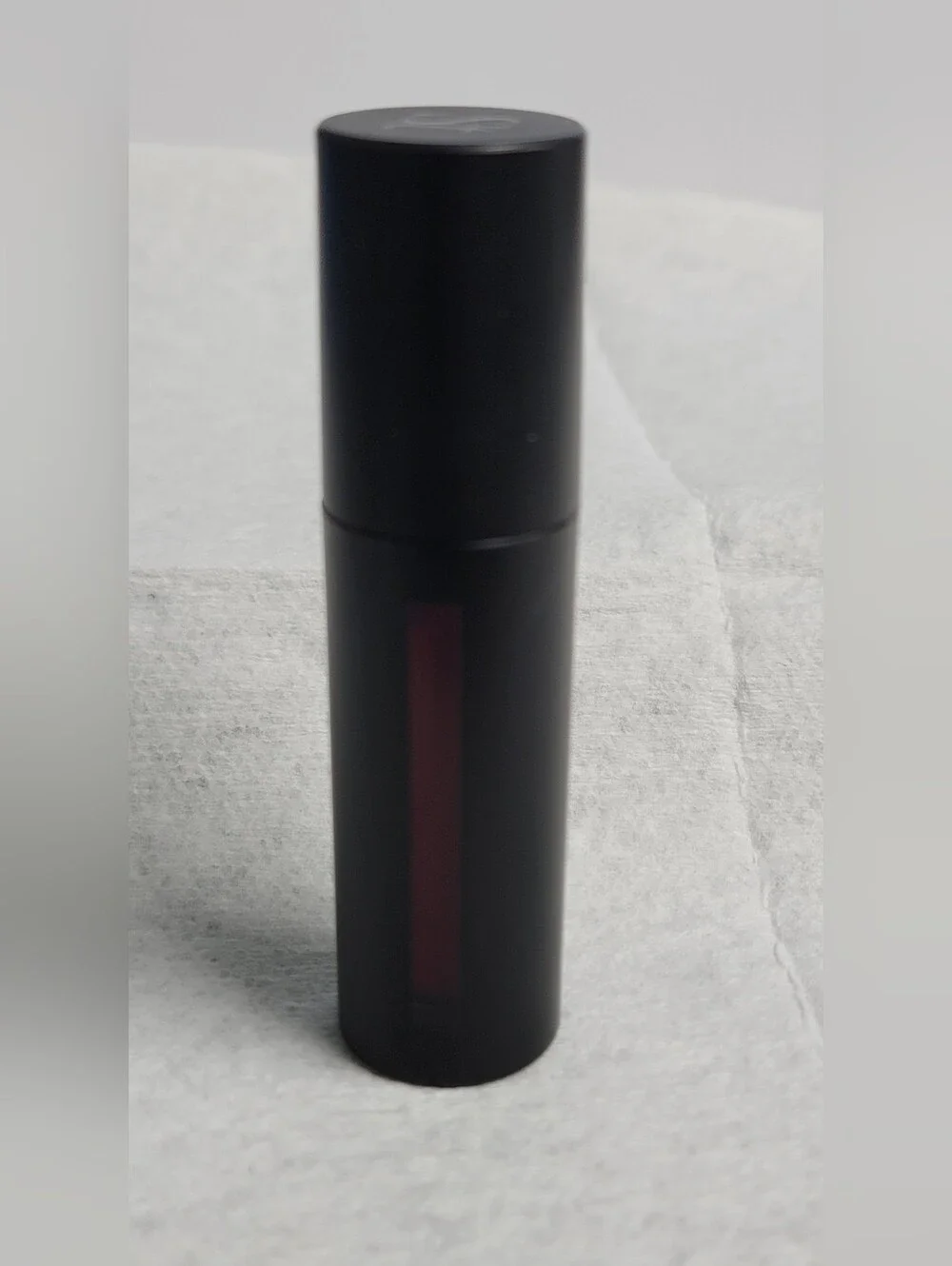 NIB-Seint Beauty Lip Tint in Berry (free gift w/purchase)
